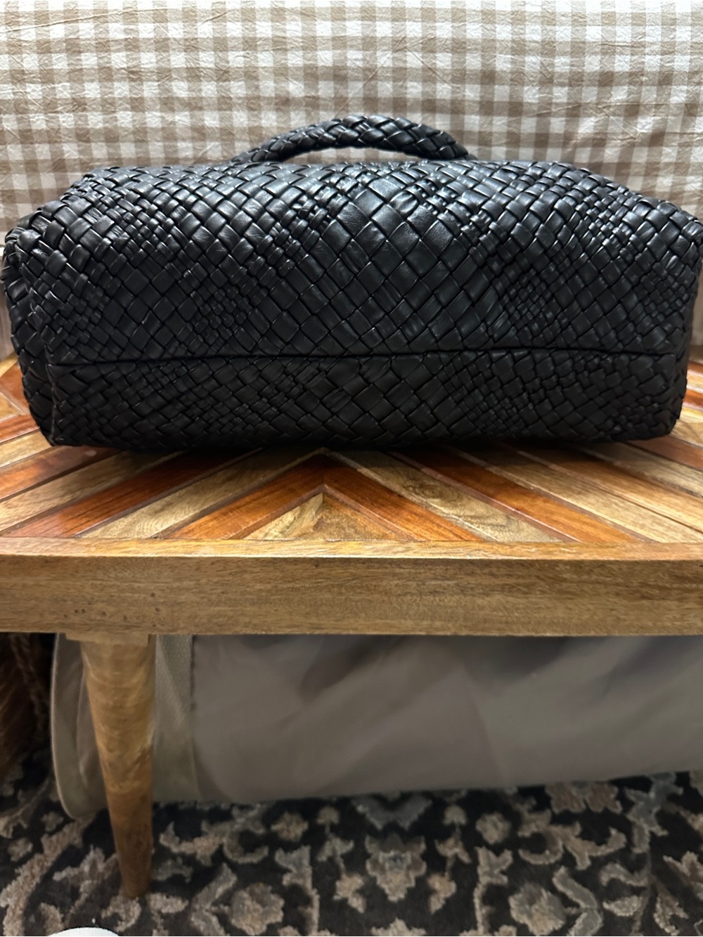 Falor Black Woven Tote Bag - Stylish Everyday Carry - Picture 4 of 8